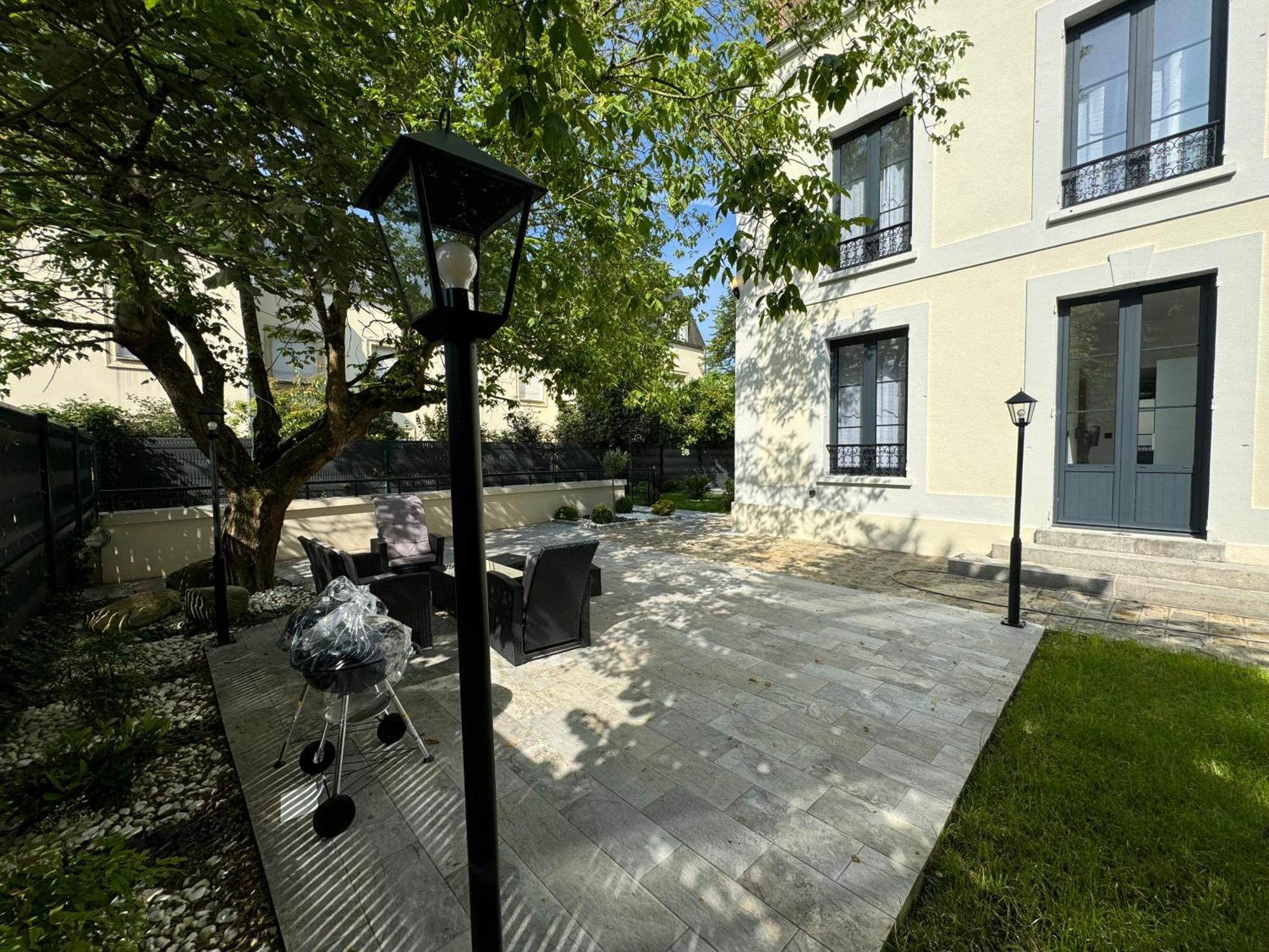L'Etoile De Seine 77 Appartement 3 Dammarie-lè-Lys Exterior foto